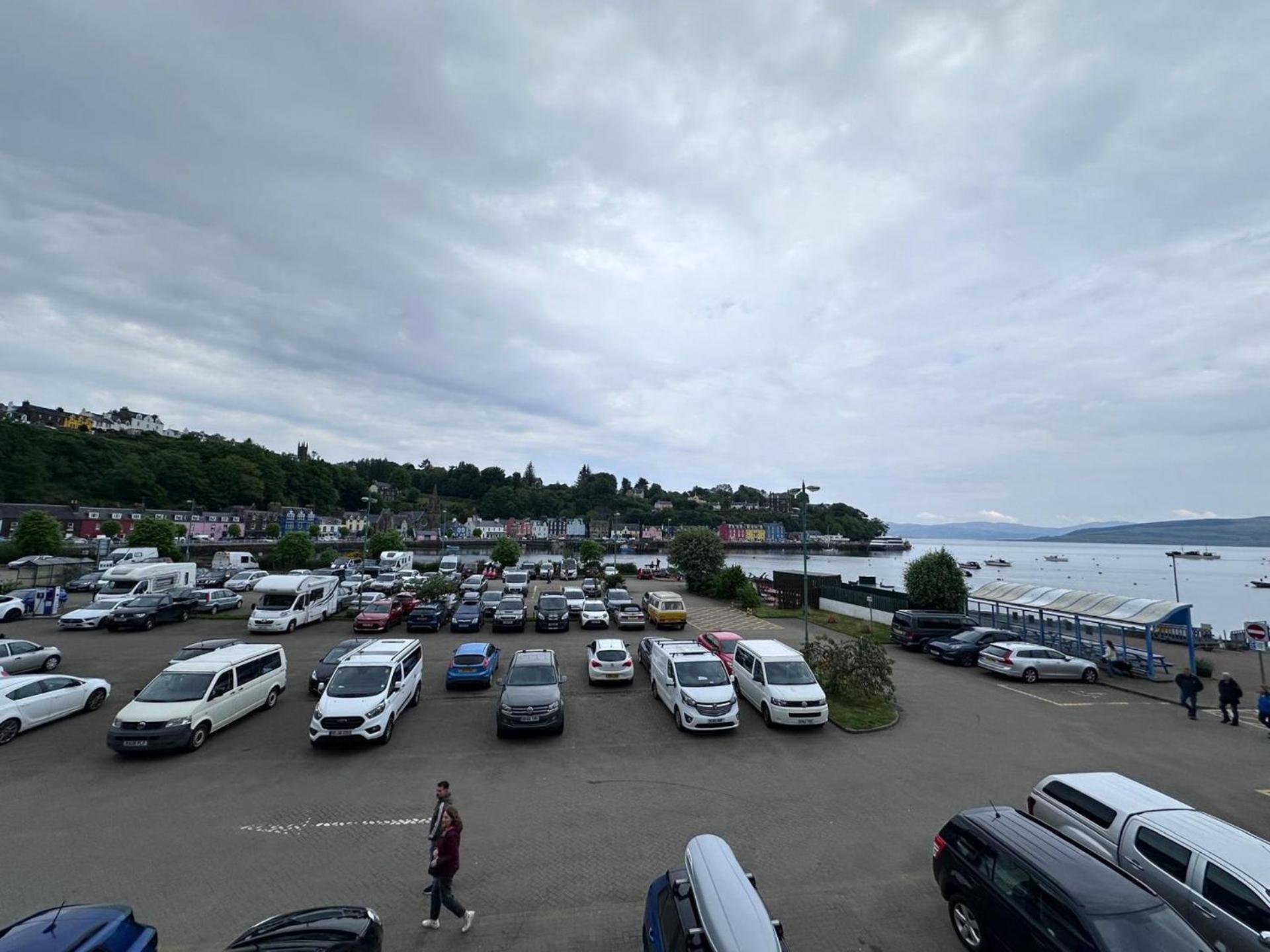 Harbourside No 3 *